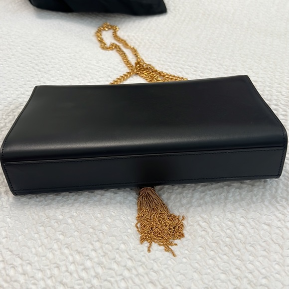 Saint Laurent Black Medium Kate Tassel Shoulder Bag - Picture 7 of 16